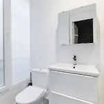 Elegant Sacre Coeur Metro Anvers - 18 -2p Apartman *