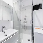 Elegant Sacre Coeur Metro Anvers - 18 -2p *