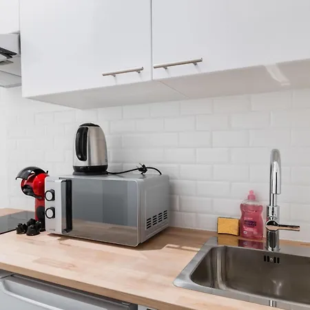 Apartament Elegant Sacre Coeur Metro Anvers - 18 -2p *